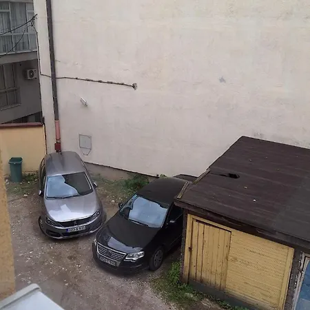 Quiet Apartment,private Free Parking Appartement Sarajevo